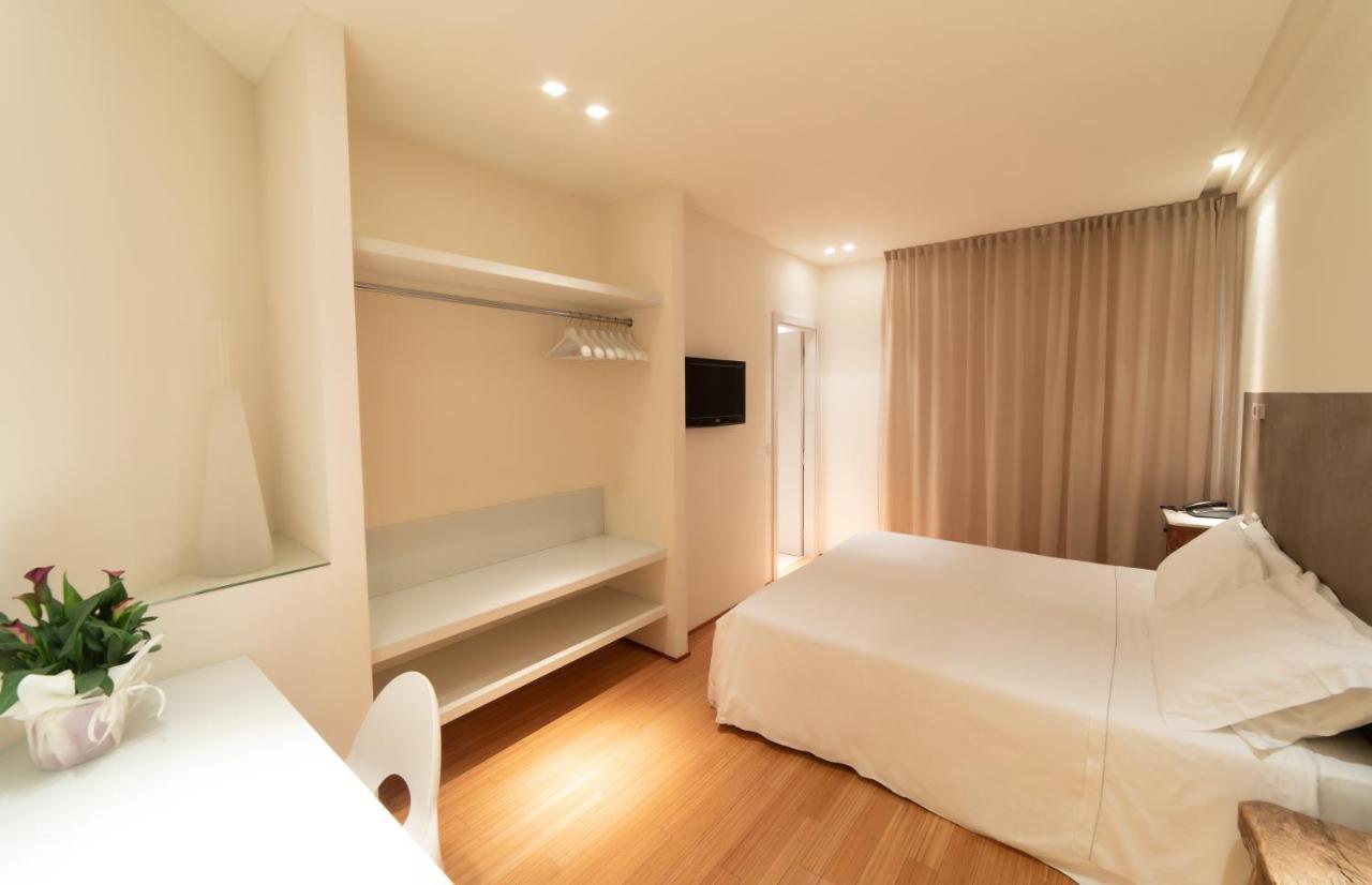 Hotel Country House La Radice Civitanova Marche Exterior photo
