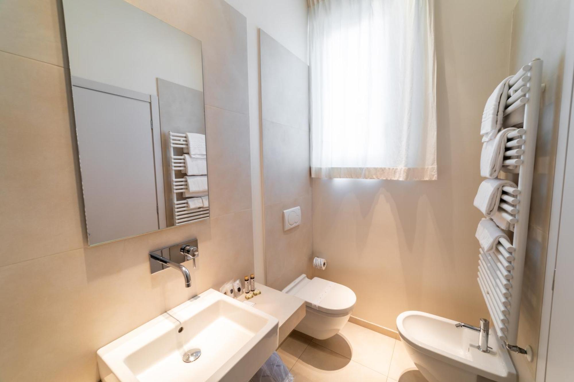 Hotel Country House La Radice Civitanova Marche Exterior photo